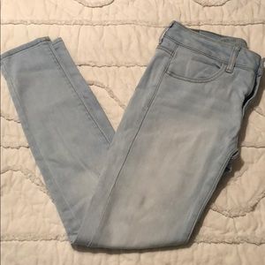 Light wash AE Jeggings